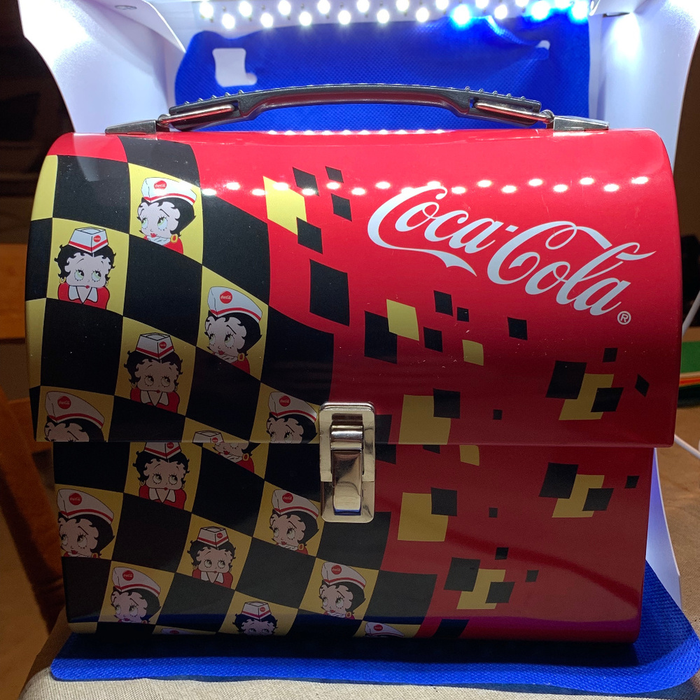 Coca-Cola Betty Boop TV Tin Tote